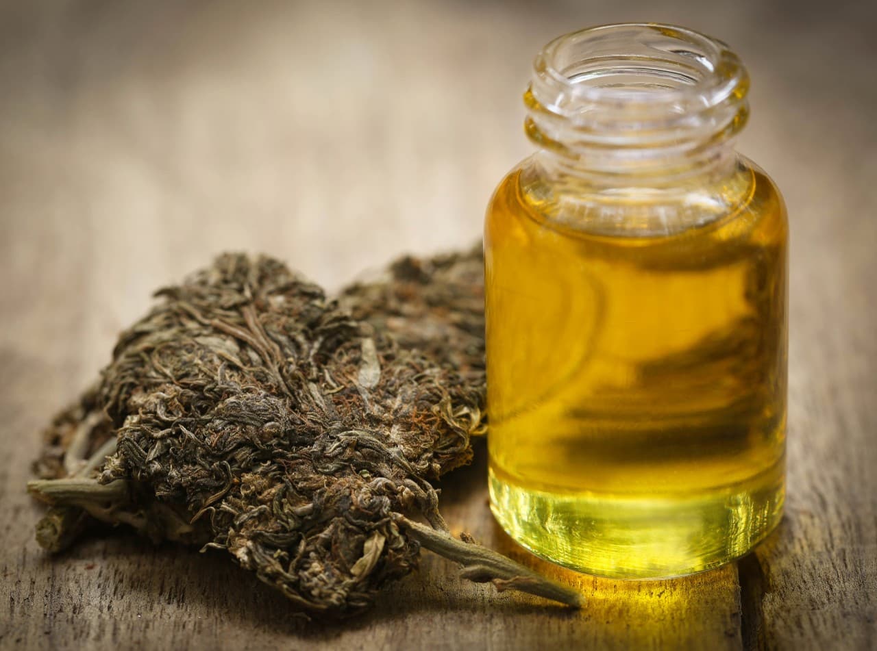 Cbdladen und die Kunst, THC Liquid herstellen zu können – inspiriert von Rick Simpson