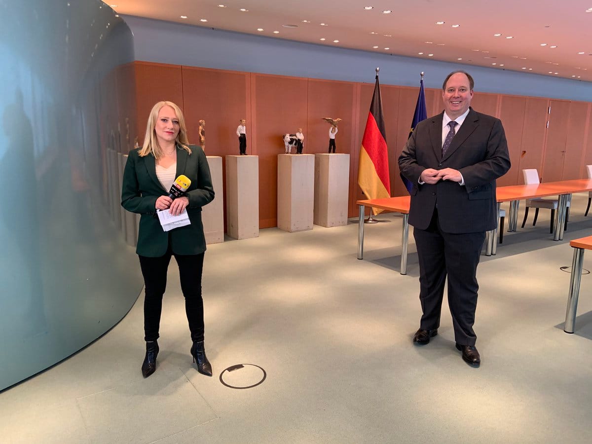 nadine to roxel herkunft