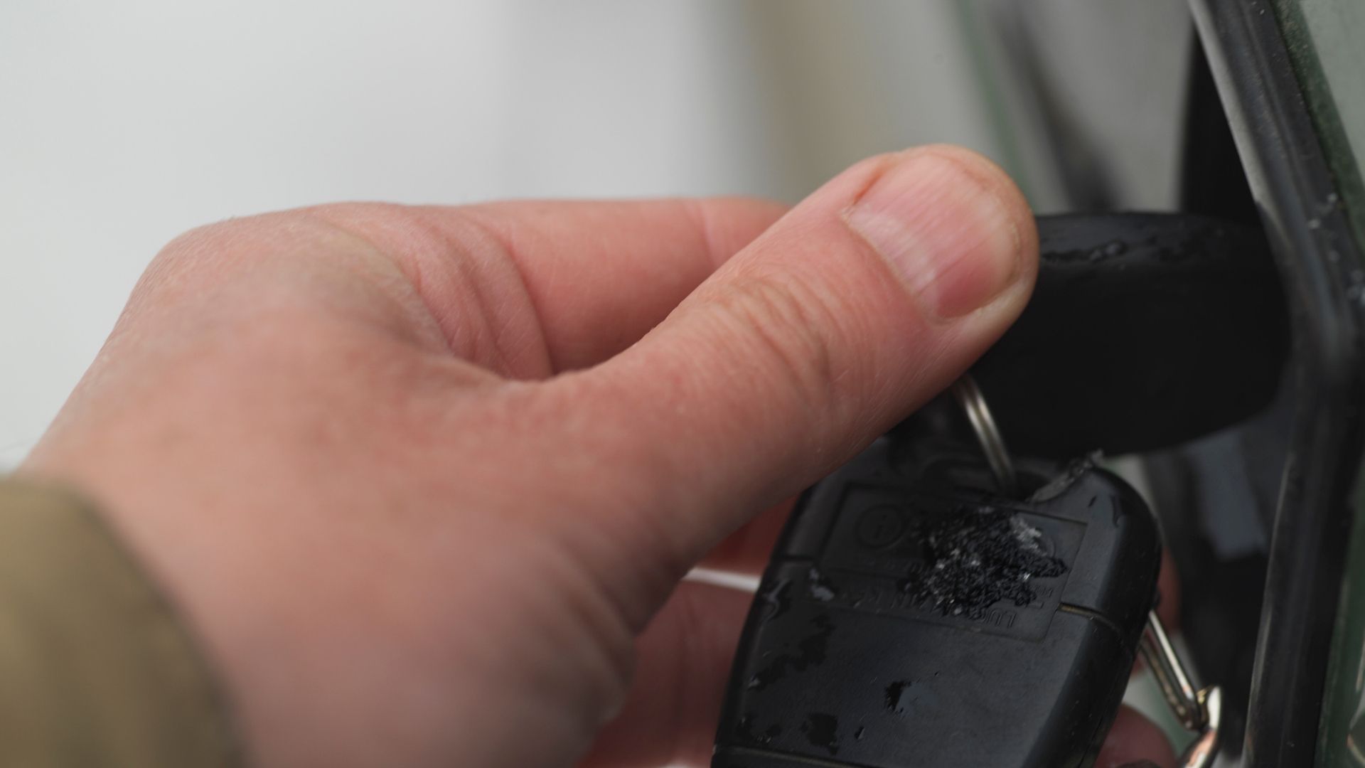 Autoschlüssel mit Programmieranleitung und Batterien – MR-KEY macht Ersatzschlüssel einfach
